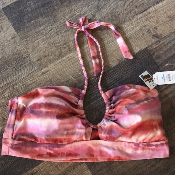 Women’s Pink Bikini - Picture 2 of 11